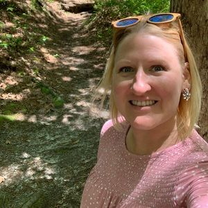 Meet your Posher, Allyson